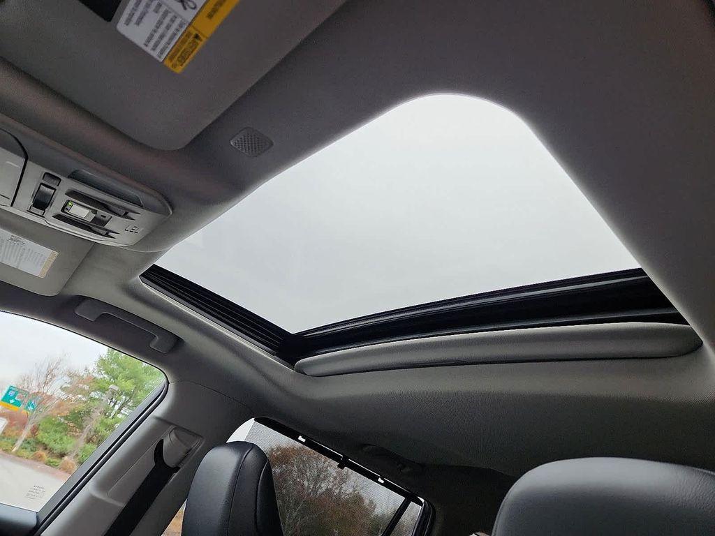 used 2022 Toyota Highlander car, priced at $38,770