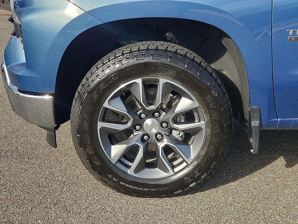 used 2024 Chevrolet Silverado 1500 car, priced at $41,761