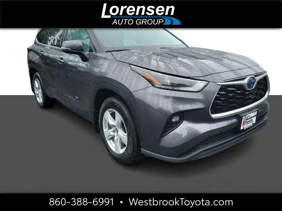 used 2021 Toyota Highlander Hybrid car, priced at $33,127