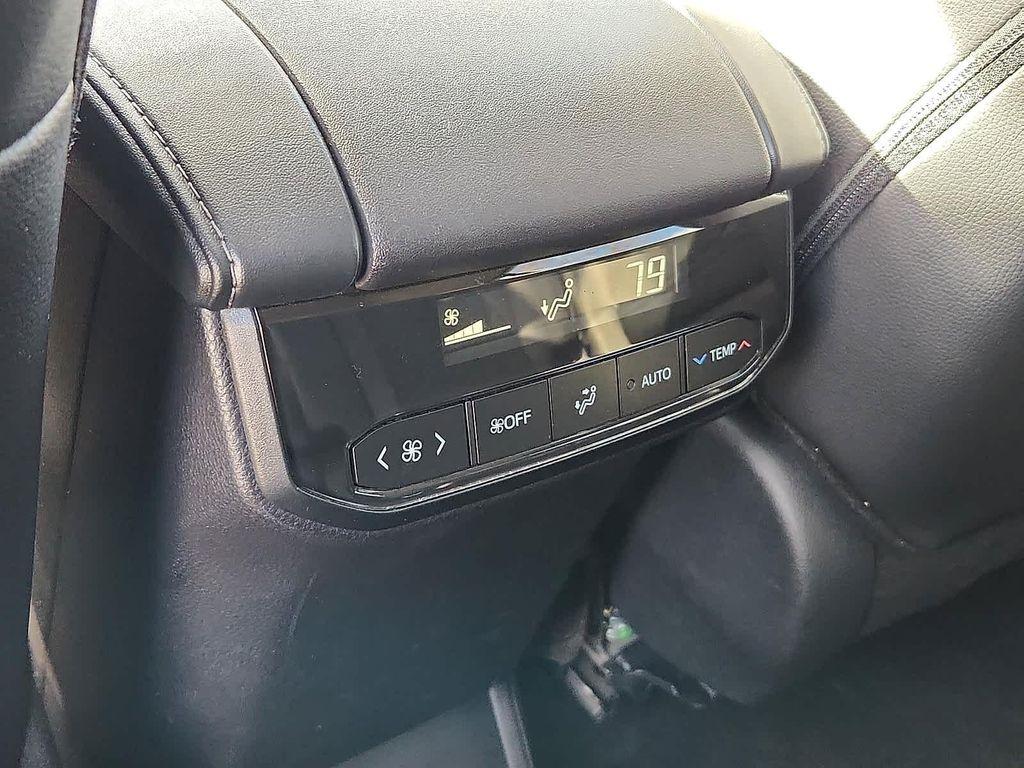 used 2025 Toyota Highlander car, priced at $44,324