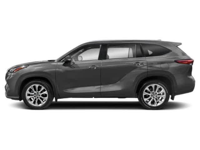 used 2021 Toyota Highlander car, priced at $39,995
