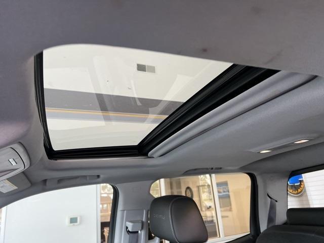 used 2017 GMC Sierra 1500 car, priced at $25,995