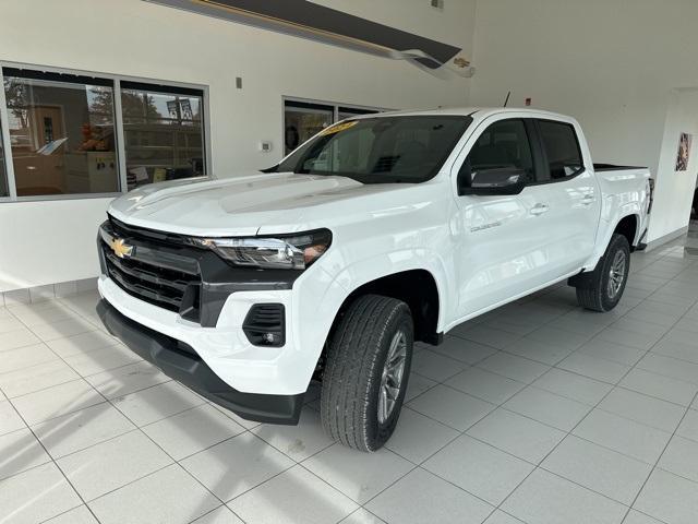 new 2024 Chevrolet Colorado car, priced at $40,081