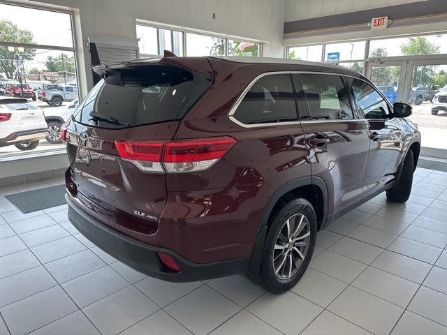 used 2019 Toyota Highlander car, priced at $21,497