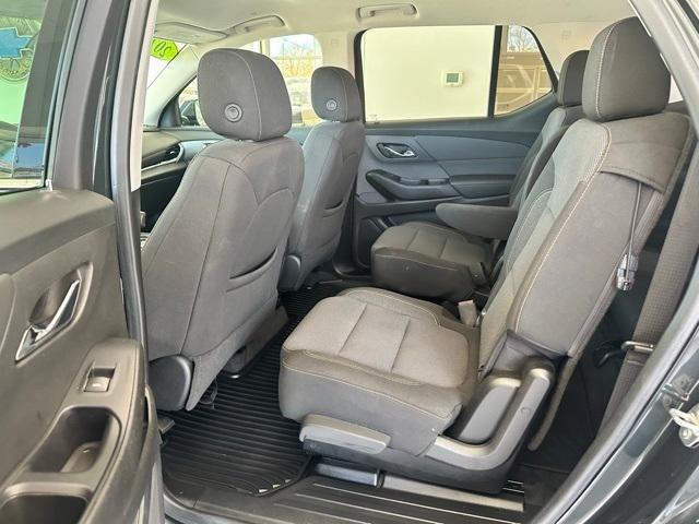 used 2020 Chevrolet Traverse car, priced at $23,343