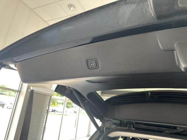 used 2019 Chevrolet Traverse car, priced at $17,975
