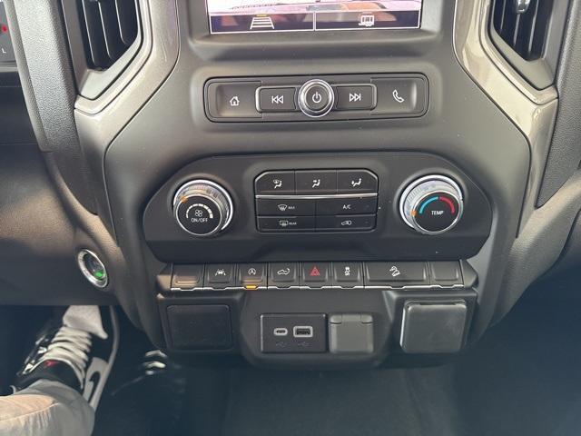 new 2025 Chevrolet Silverado 1500 car, priced at $50,651