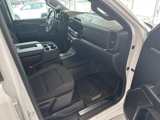 used 2024 GMC Sierra 1500 car, priced at $42,995