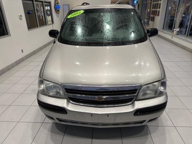 used 2004 Chevrolet Venture car, priced at $7,999