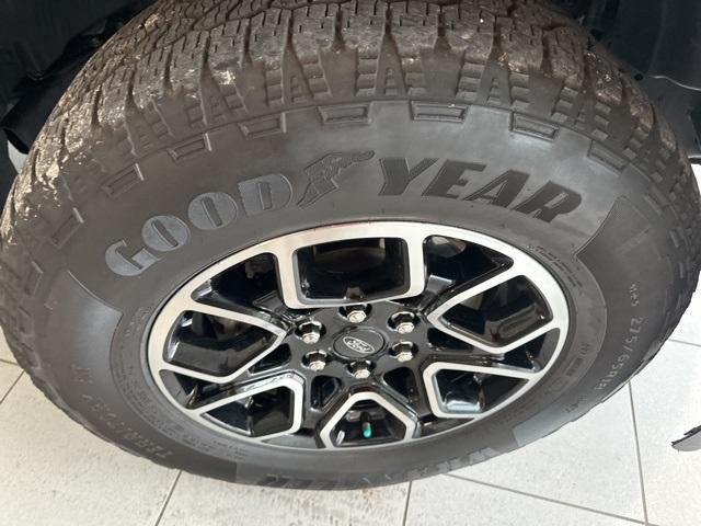 used 2023 Ford F-150 car, priced at $35,792