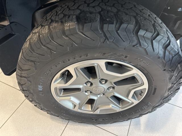 used 2016 Jeep Wrangler Unlimited car, priced at $18,699