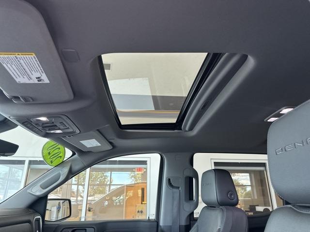 used 2020 GMC Sierra 1500 car, priced at $33,684