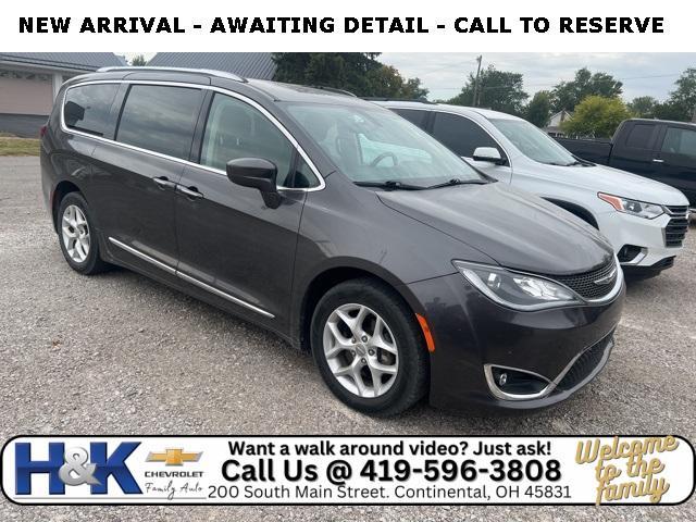 used 2018 Chrysler Pacifica car, priced at $15,906