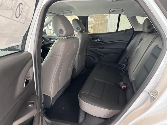 new 2025 Chevrolet Trax car, priced at $25,063