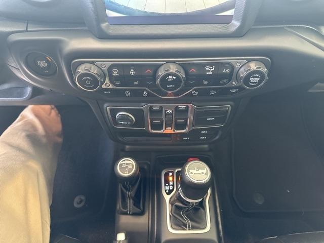 used 2018 Jeep Wrangler Unlimited car, priced at $26,725