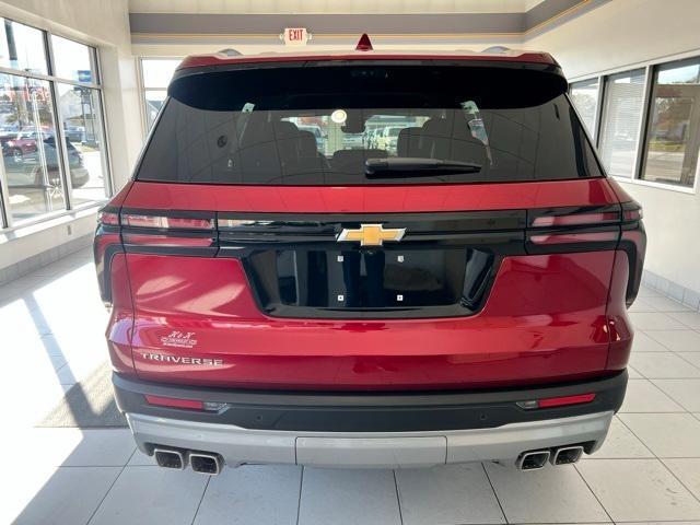new 2026 Chevrolet Traverse car, priced at $41,937