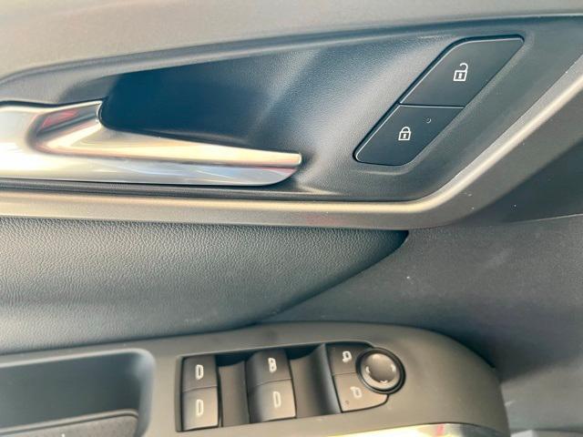 new 2026 Chevrolet Traverse car, priced at $41,937