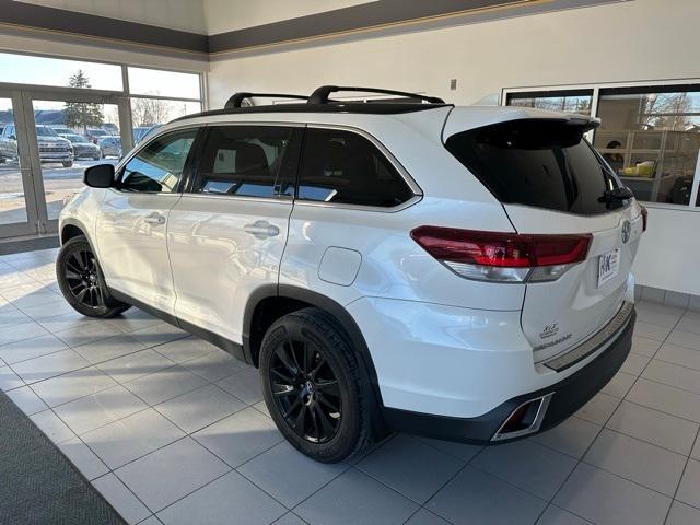 used 2019 Toyota Highlander car, priced at $24,999