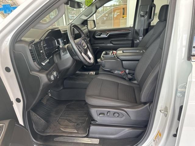used 2024 GMC Sierra 1500 car, priced at $44,599