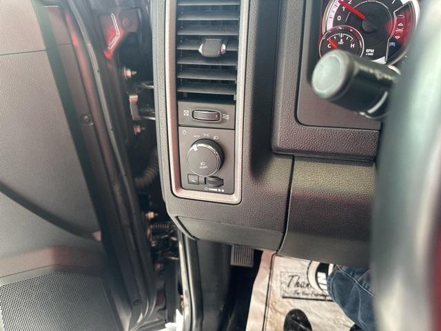 used 2022 Ram 1500 Classic car, priced at $29,661