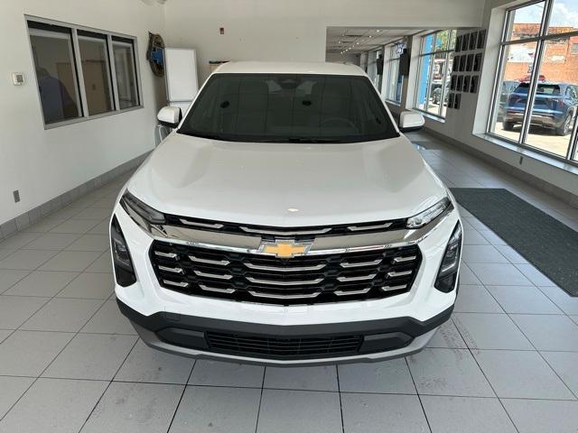 new 2026 Chevrolet Equinox car, priced at $29,937
