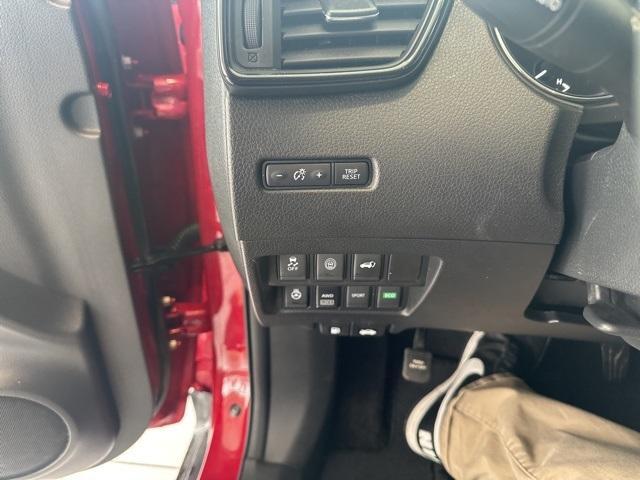 used 2017 Nissan Rogue car, priced at $15,675