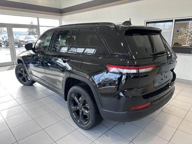 used 2024 Jeep Grand Cherokee car, priced at $36,995