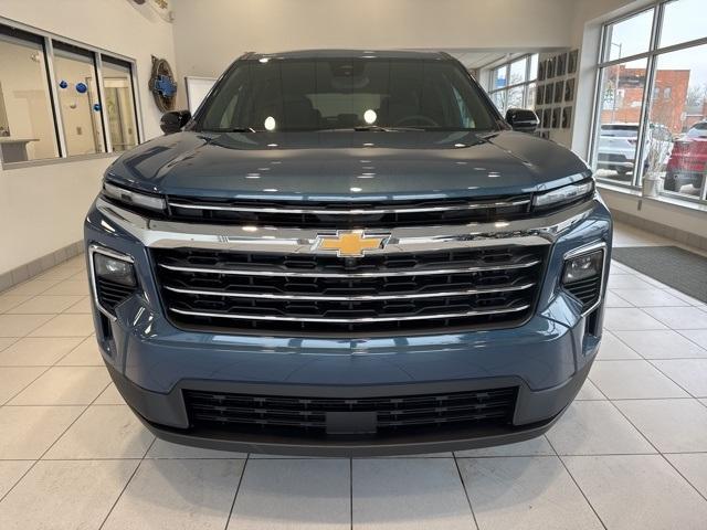 new 2026 Chevrolet Traverse car, priced at $41,876