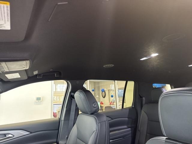 new 2026 Chevrolet Traverse car, priced at $41,876