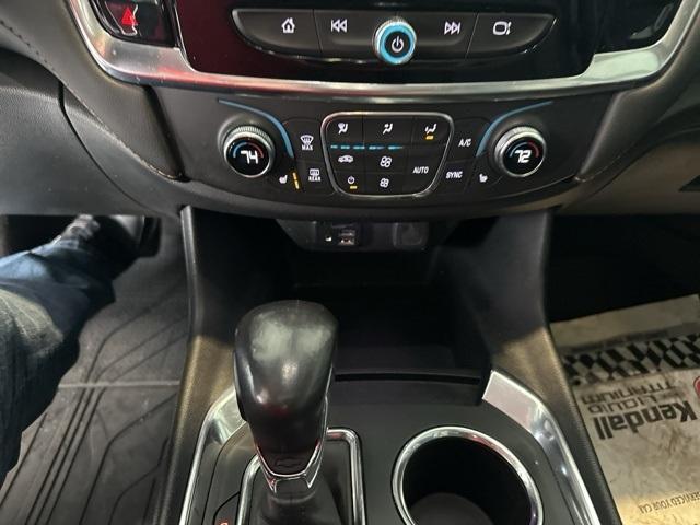 used 2021 Chevrolet Traverse car, priced at $23,999