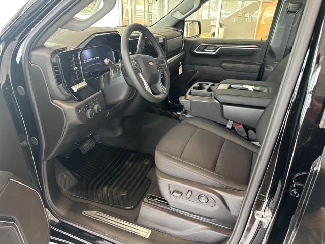new 2025 Chevrolet Silverado 1500 car, priced at $51,153