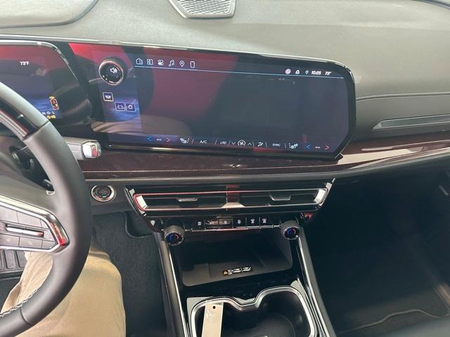 new 2026 Chevrolet Traverse car, priced at $51,942