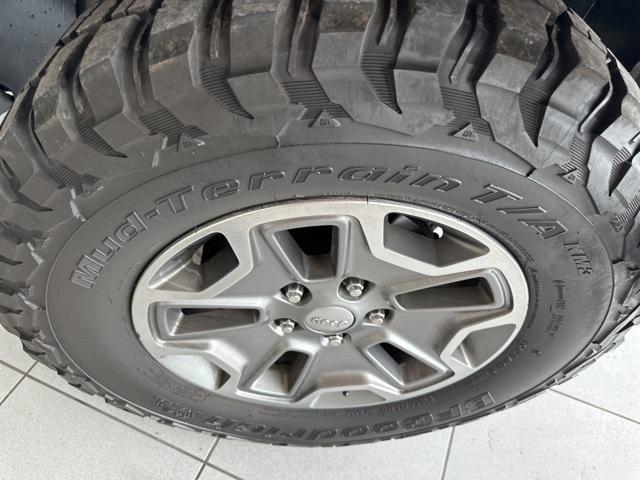 used 2016 Jeep Wrangler Unlimited car, priced at $19,329