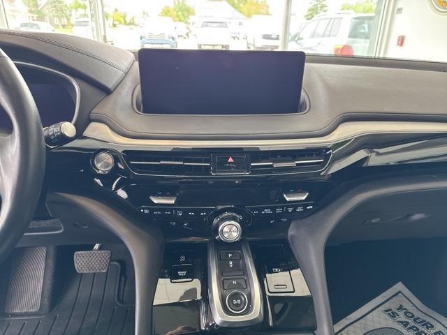 used 2024 Acura MDX car, priced at $46,444