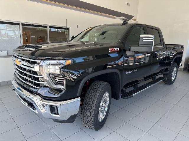 new 2025 Chevrolet Silverado 3500 car, priced at $66,363