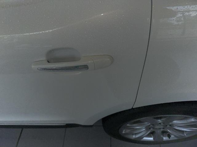 used 2013 Lincoln MKT car, priced at $9,999