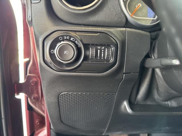 used 2021 Jeep Wrangler Unlimited car, priced at $32,995