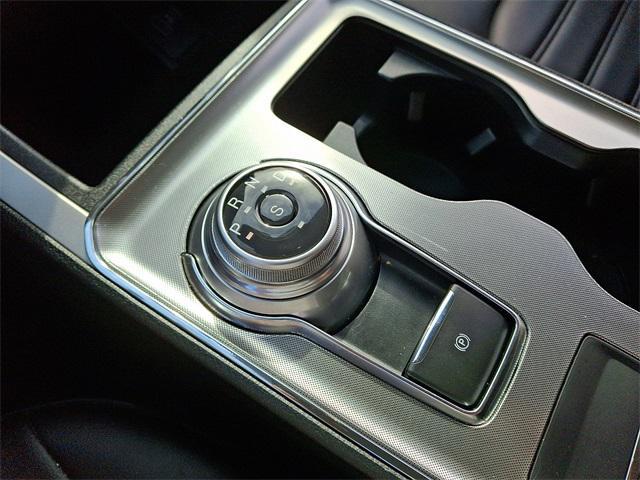 used 2022 Ford Edge car, priced at $23,998