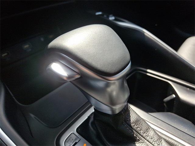 used 2022 Kia Sorento car, priced at $30,900