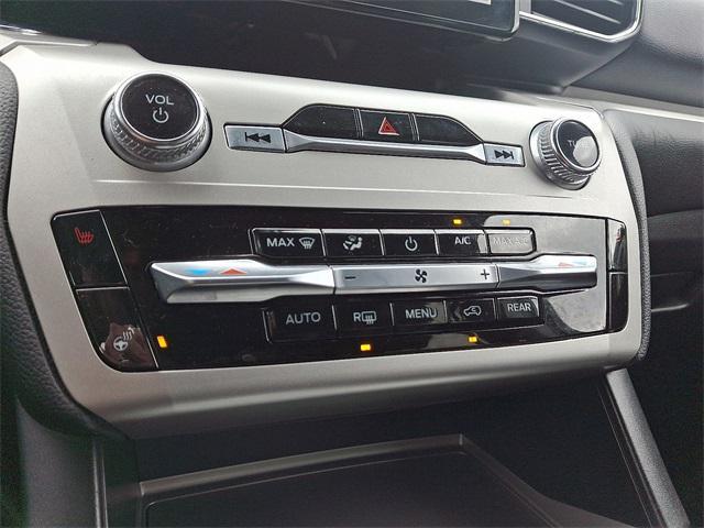 used 2022 Ford Explorer car, priced at $32,900