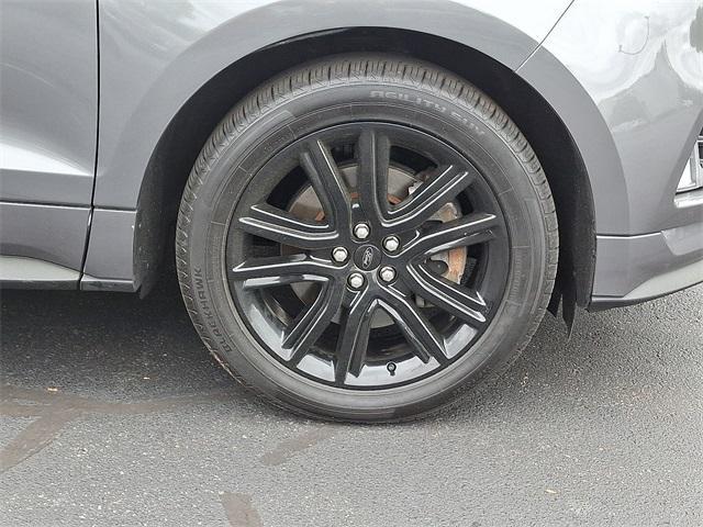 used 2022 Ford Edge car, priced at $26,749