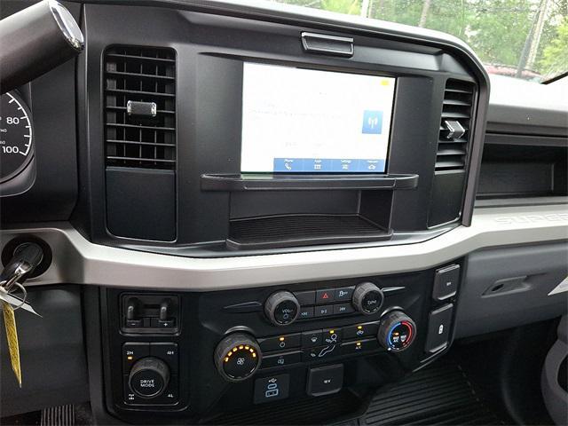 new 2025 Ford F-250 car, priced at $49,563