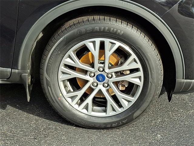 used 2022 Ford Escape car, priced at $23,598