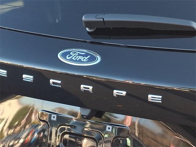 new 2025 Ford Escape car, priced at $32,118