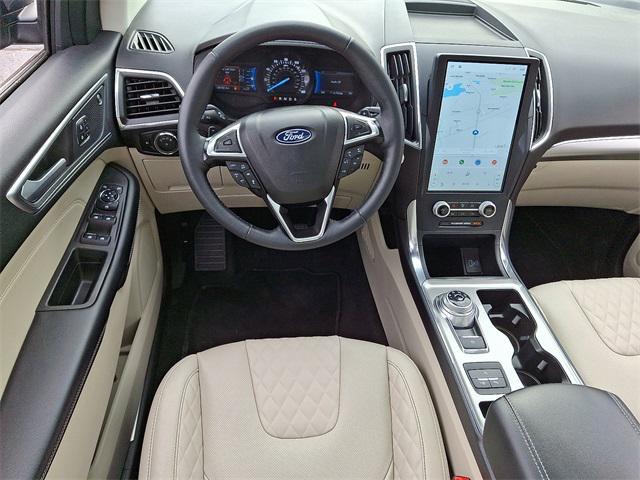 used 2024 Ford Edge car, priced at $31,998