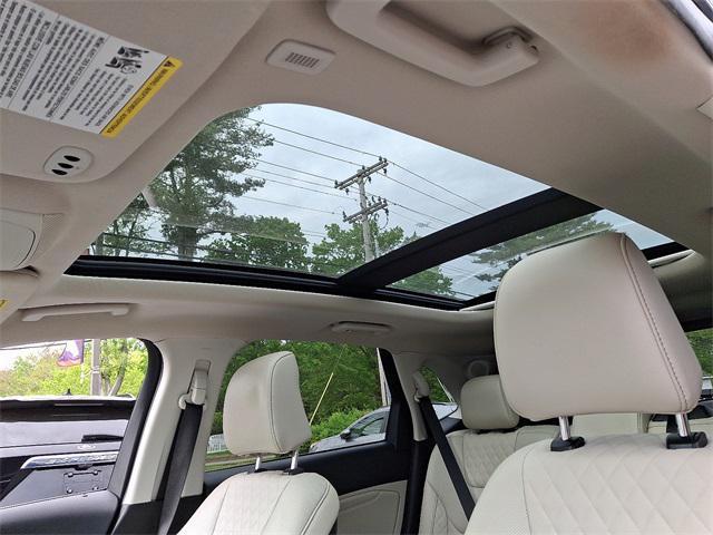 used 2024 Ford Edge car, priced at $31,998