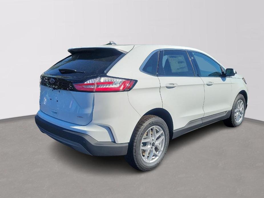 new 2024 Ford Edge car, priced at $41,133