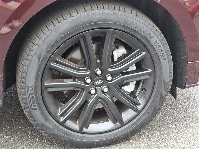 used 2024 Ford Edge car, priced at $34,900