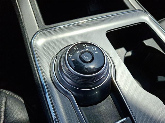 used 2022 Ford Edge car, priced at $27,900