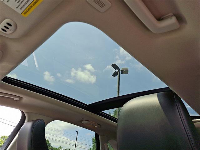 used 2022 Ford Edge car, priced at $27,900